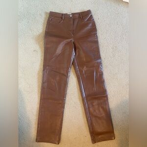Aritzia ‘Wilfred The Melina Pant’ high waisted vegan leather pant. Size 6